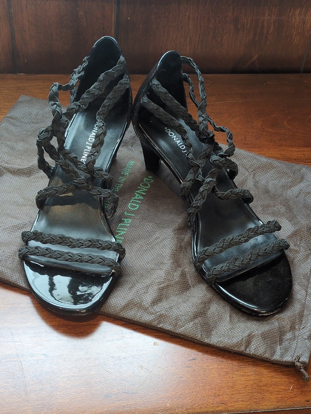 Donald J Pliner Runa Black Braided Elastic Strappy Sandals Kitten Heel Size 8